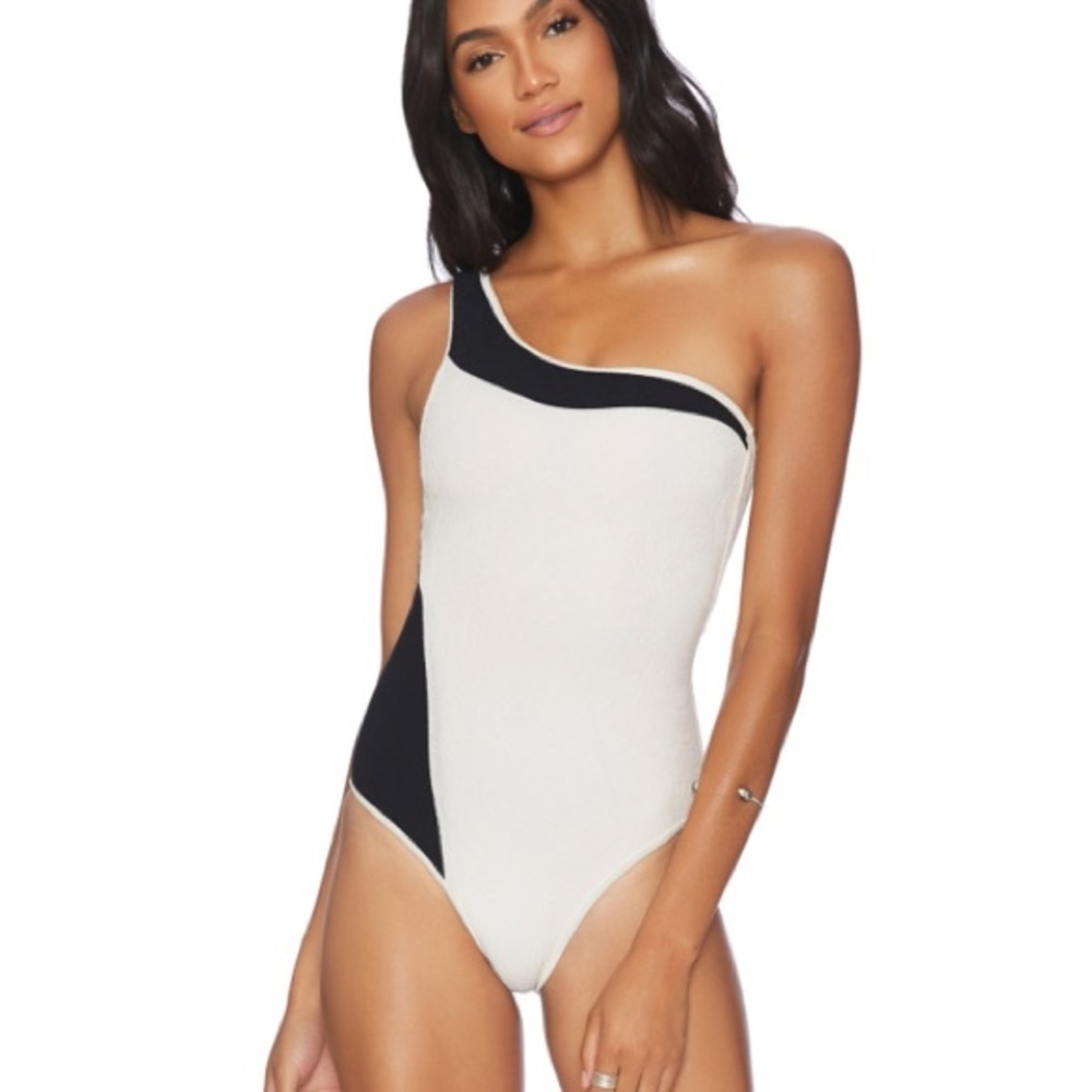 ELLEJAY NWT Melinda Suit REVOLVE